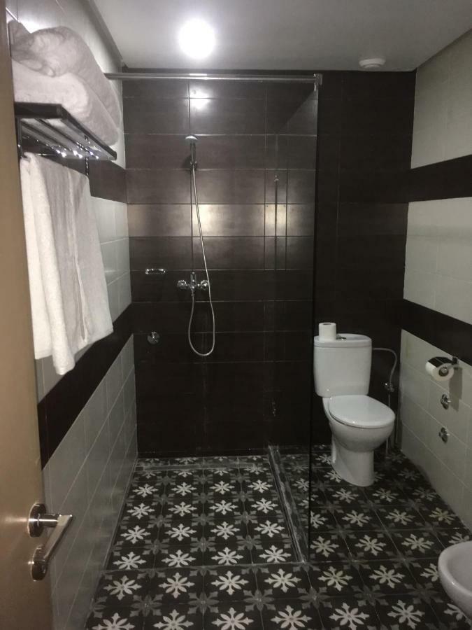 Motel Safari Budget Varzazat Dış mekan fotoğraf