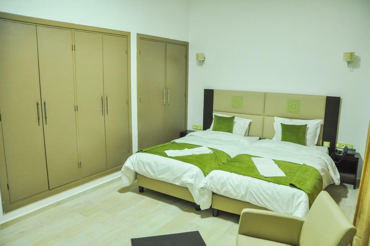 Motel Safari Budget Varzazat Dış mekan fotoğraf